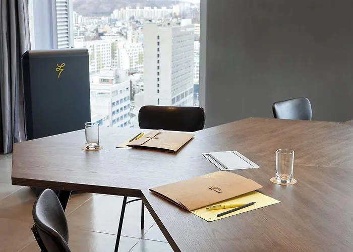L7 Hongdae By Lotte Hotel 4*