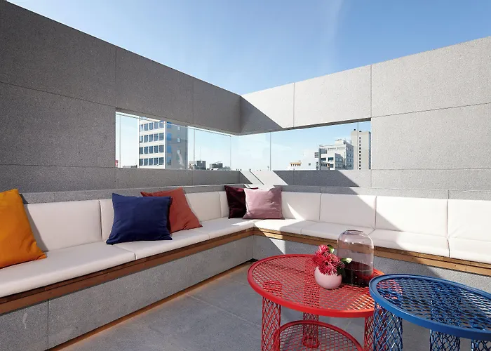 L7 Hongdae By Lotte Hotel 4*